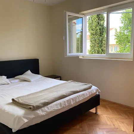 Zoe Zadar-privlaka * Privlaka (Zadar)